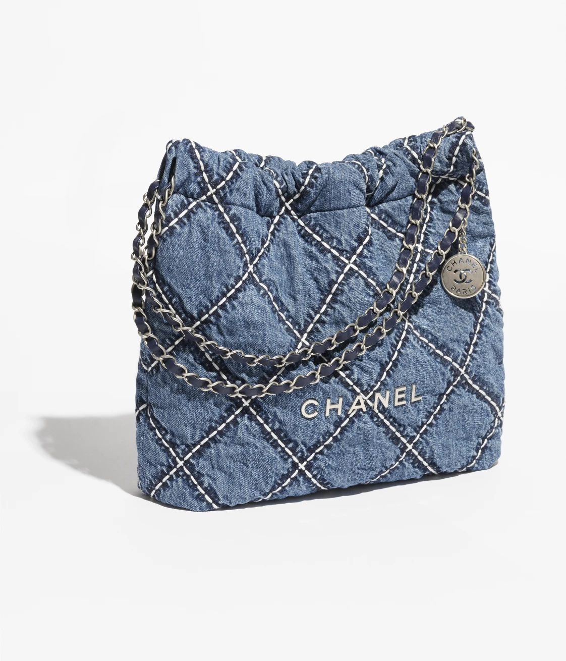 CHANEL 22 SMALL HANDBAG